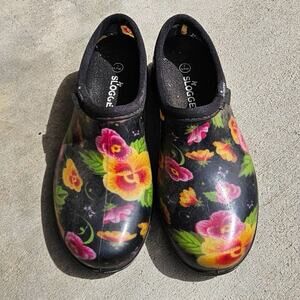 Sloggers Garden Shoes Floral Print Size 7 NICE
